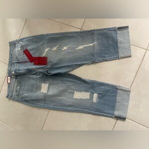J Lo 16W light denim capris